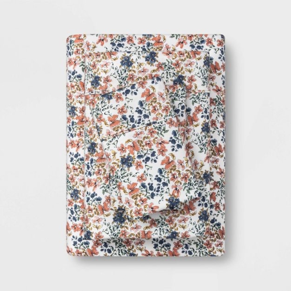 Full Target Sheet Set with Extra pillow cases